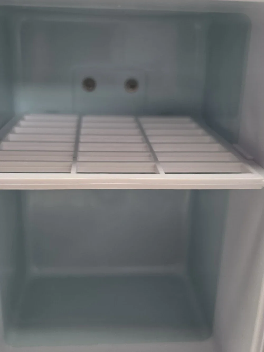 Igloo Mini Cooler 6 Can Refrigerator in Light Blue with Daisy Accent